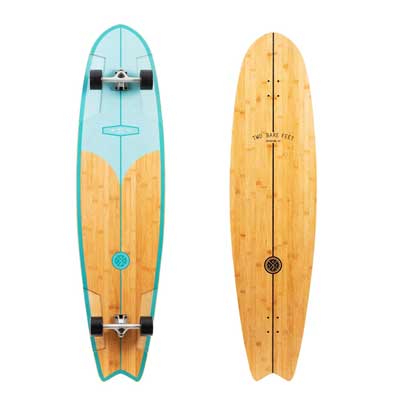 dancing-longboards-two-bare-feet-noserider